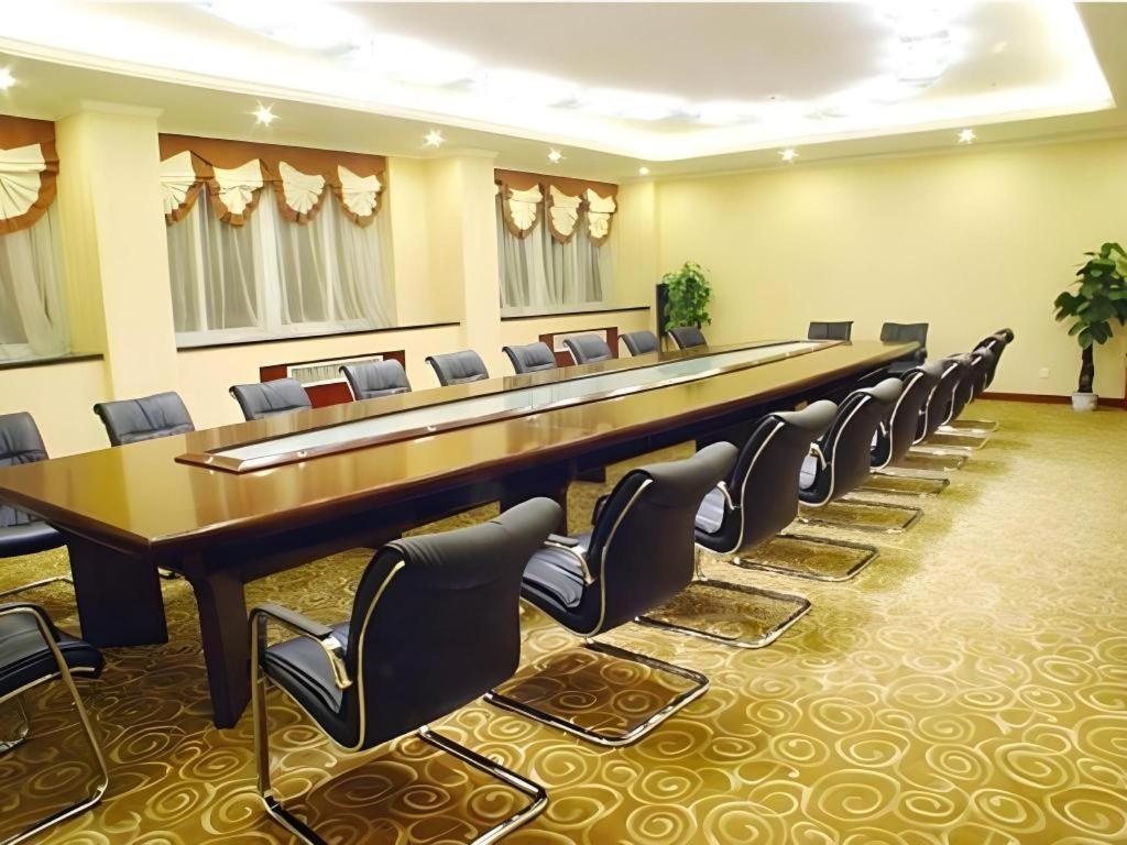 New Friendship Hotel Luoyang  Exterior foto